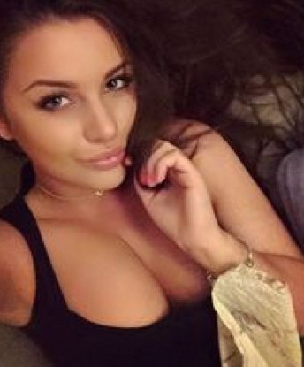 Полина, 25 лет, 1 размер груди